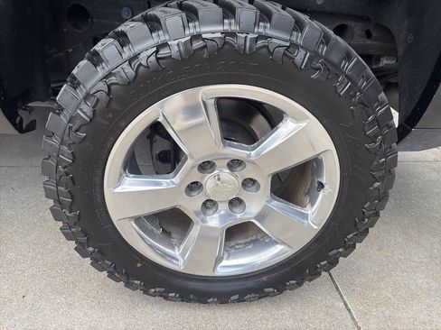 Used 2018 Chevrolet Silverado 1500 LTZ Z71 w/ Redline Edition AWD/4WD image 26