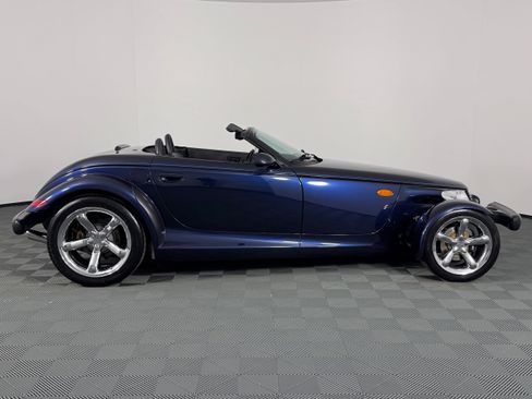 Used 2001 Chrysler Prowler Mulholland Edition image 11