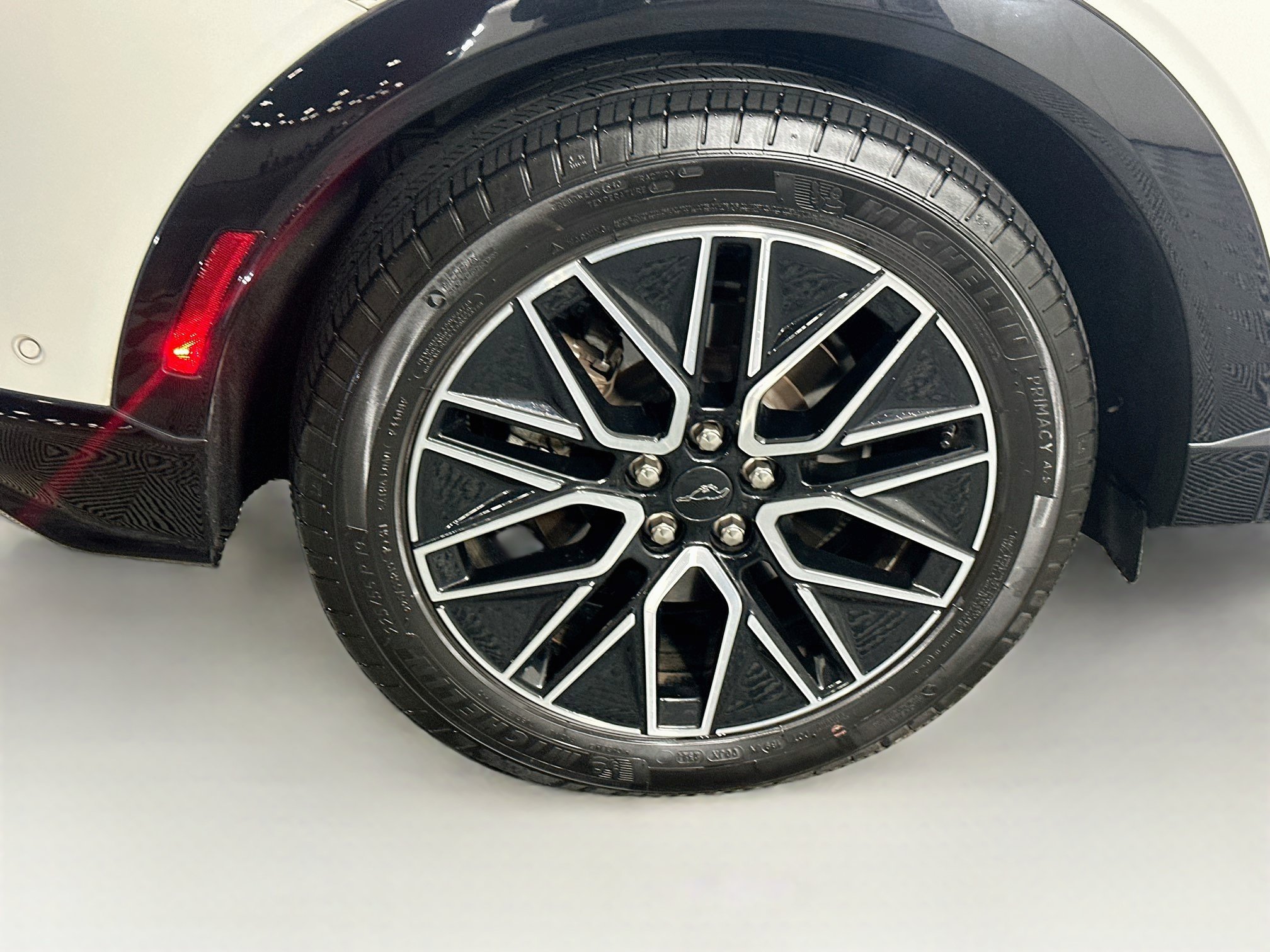 Used 2024 Ford Mustang Mach-E Premium RWD image 11