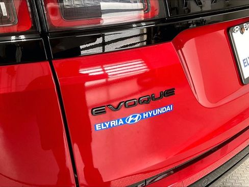 Used 2021 Land Rover Range Rover Evoque R-Dynamic S AWD/4WD image 32