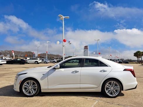 Used 2021 Cadillac CT4 Premium Luxury w/ Climate Package image 8