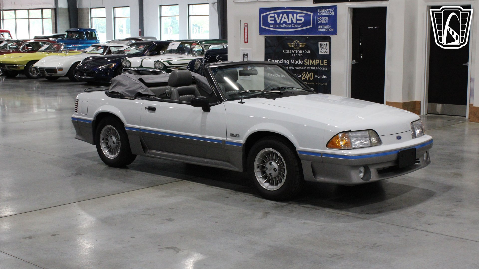 Used 1988 Ford Mustang GT RWD image 5