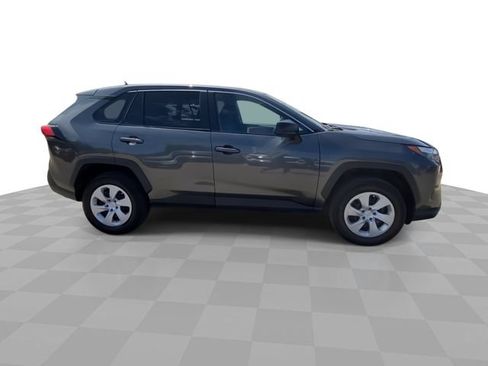 Used 2025 Toyota RAV4 LE AWD/4WD image 3