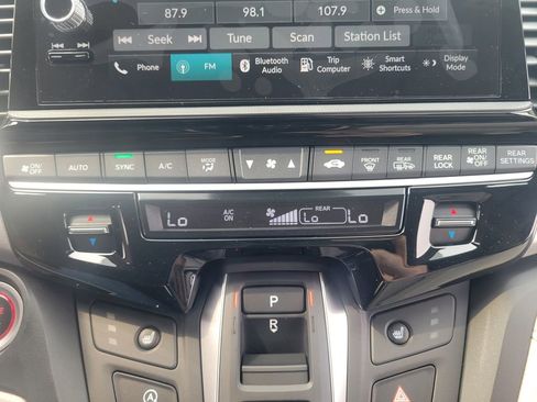 New 2025 Honda Odyssey EX-L image 24