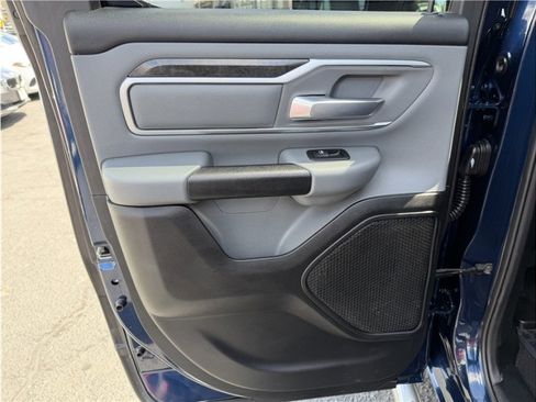 Used 2019 RAM 1500 Big Horn RWD image 21