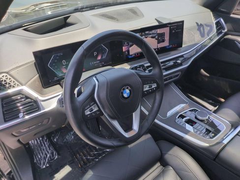 Used 2024 BMW X5 sDrive40i w/ Premium Package RWD image 17