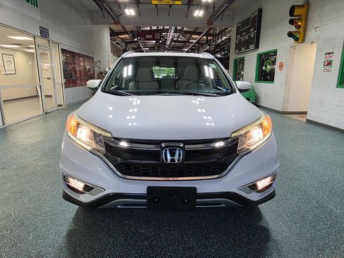 Used 2016 Honda CR-V Touring image 3