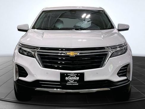 Used 2023 Chevrolet Equinox LT AWD/4WD image 3