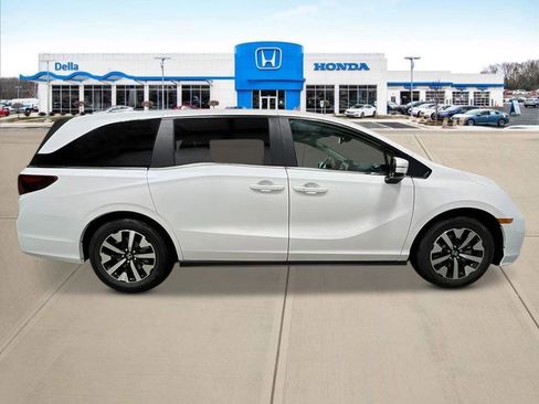 New 2026 Honda Odyssey EX-L image 2