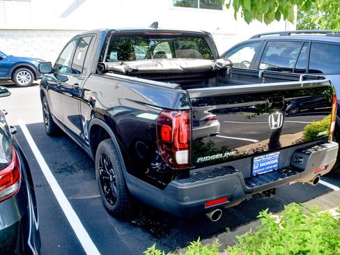 Used 2023 Honda Ridgeline Black Edition image 7