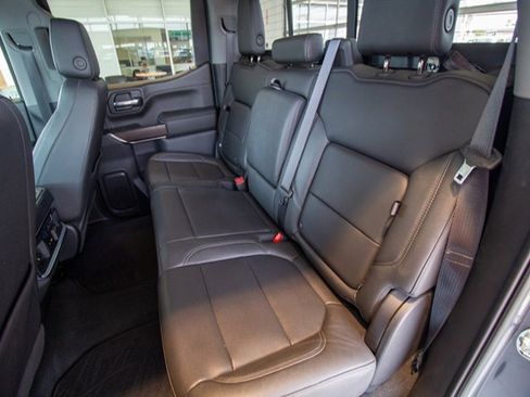 Used 2021 GMC Sierra 1500 SLT w/ SLT Convenience Package image 16