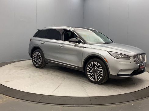 Used 2022 Lincoln Corsair Reserve w/ Elements Package AWD/4WD image 7