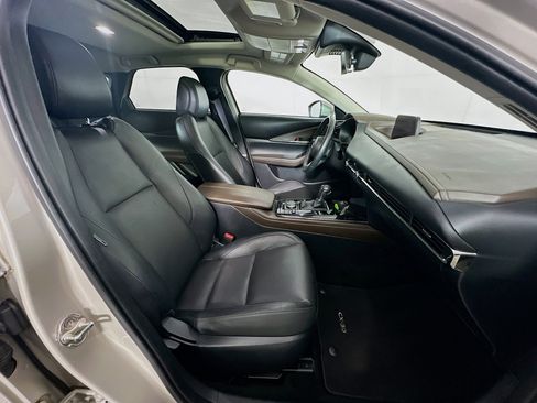 Used 2024 MAZDA CX-30 AWD 2.5 S w/ Premium Package image 34