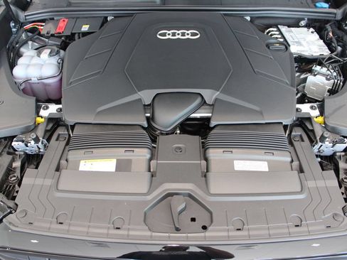 New 2026 Audi Q8 Prestige AWD/4WD image 8