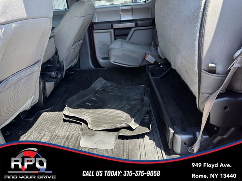 Used 2020 Ford F150 XLT w/ Equipment Group 302A Luxury AWD/4WD image 28