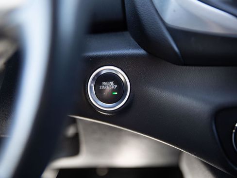 Used 2022 GMC Terrain SLT image 12