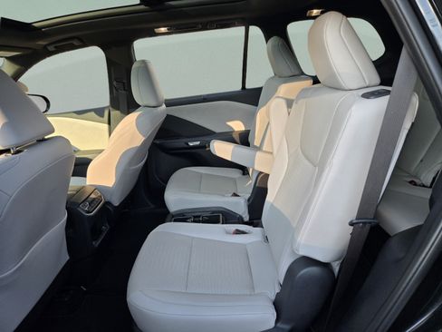 Certified 2026 Lexus TX 350 AWD w/ Technology Package image 22