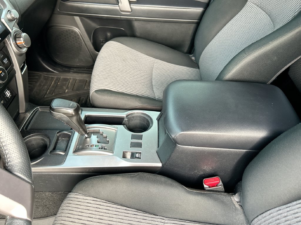 Used 2021 Toyota 4Runner SR5 RWD image 27