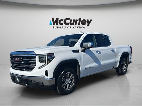 Used 2024 GMC Sierra 1500 SLT AWD/4WD image 9