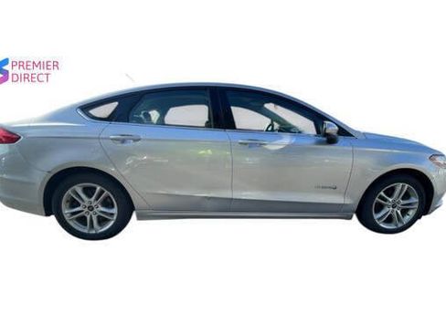 Used 2018 Ford Fusion SE image 7