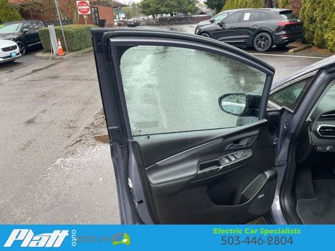 Used 2022 Chevrolet Bolt LT w/ Infotainment Package image 19