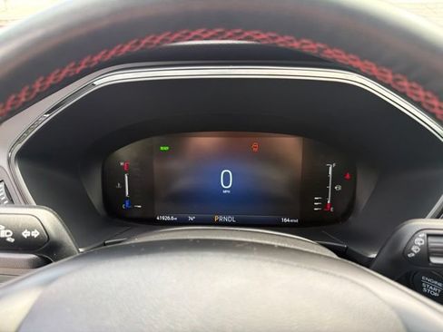 Used 2023 Ford Escape ST-Line Select AWD/4WD image 58
