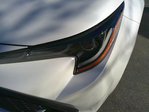 Used 2022 Toyota Corolla SE image 6