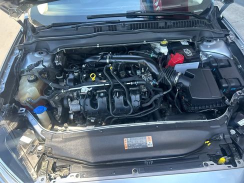 Used 2020 Ford Fusion Titanium AWD/4WD image 26