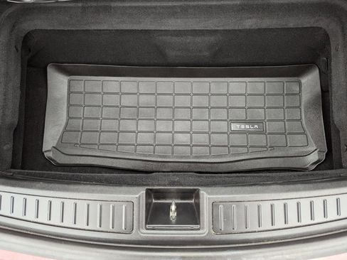 Used 2015 Tesla Model S AWD image 35