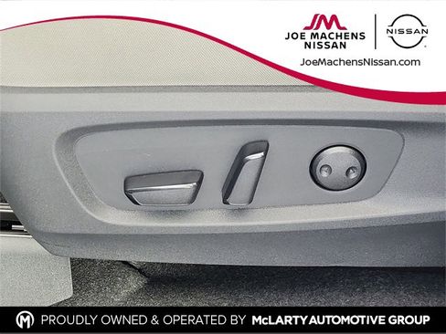 New 2025 Nissan Pathfinder SV image 21