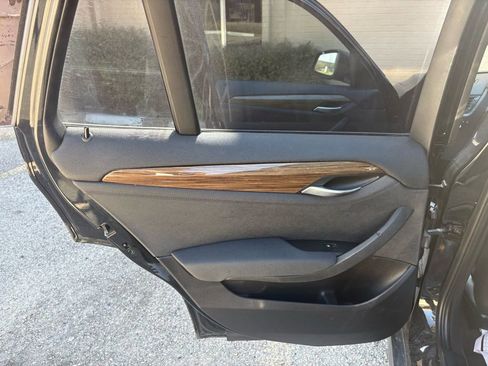 Used 2014 BMW X1 xDrive35i image 15