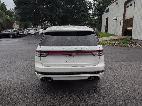 Used 2024 Lincoln Aviator Reserve w/ Equipment Group 201A AWD/4WD image 7
