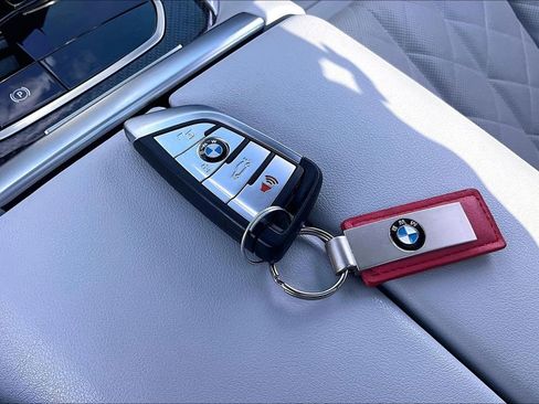 Used 2023 BMW X5 M50i w/ Executive Package AWD/4WD image 34