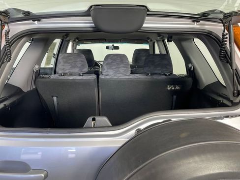 Used 2003 Honda CR-V LX image 16