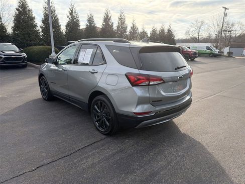 Used 2023 Chevrolet Equinox RS image 6