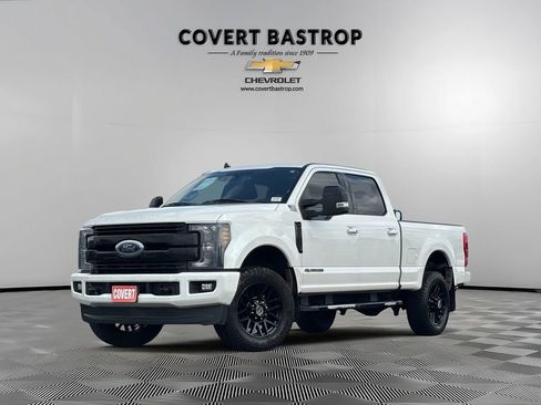 Used 2019 Ford F350 Lariat image 1