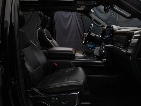 Used 2021 Ford F150 Lariat w/ Equipment Group 502A High image 17