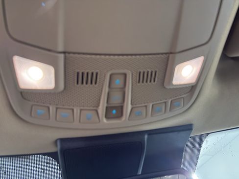 Used 2019 Ford F150 Lariat w/ Equipment Group 502A Luxury image 21