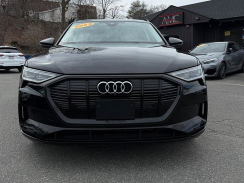 Used 2023 Audi e-tron Premium w/ Convenience Plus Package image 5