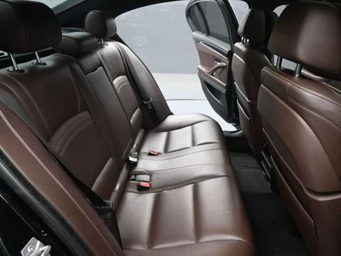 Used 2016 BMW 535i Sedan image 24