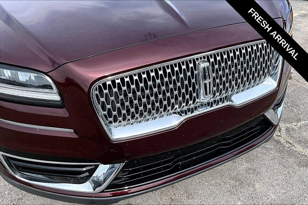Used 2019 Lincoln Nautilus Reserve AWD/4WD image 31