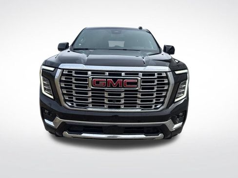 Used 2025 GMC Yukon Denali AWD/4WD image 5