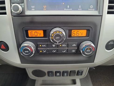 Used 2020 Nissan Frontier SV RWD image 28