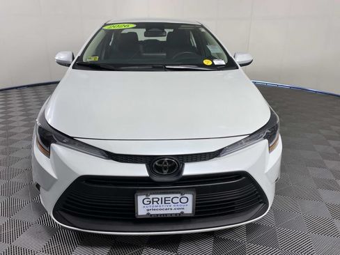 Used 2026 Toyota Corolla LE FWD image 3