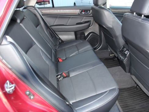 Used 2019 Subaru Outback 3.6R Limited image 37