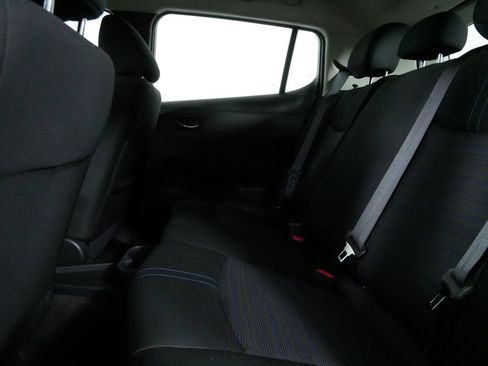 Used 2025 Nissan Leaf S FWD image 16