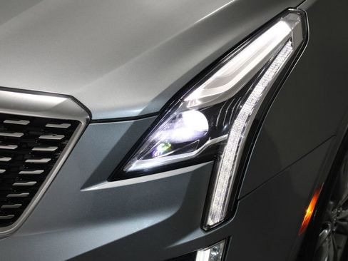 Used 2023 Cadillac XT5 Premium Luxury image 56