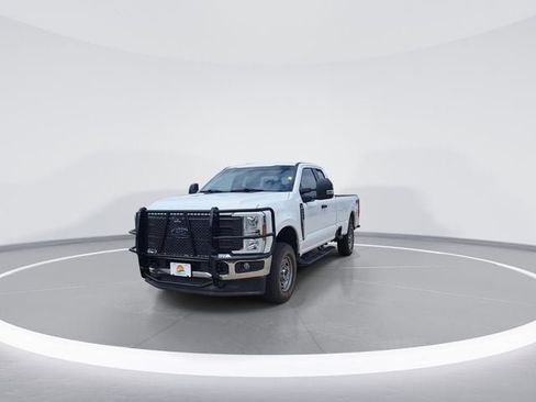 Used 2024 Ford F250 XL w/ XL Driver Assist Package AWD/4WD image 3