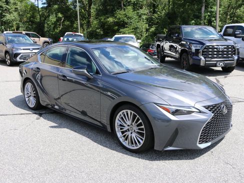 Used 2023 Lexus IS 300 w/ Premium Package RWD image 10