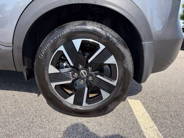 Certified 2026 Nissan Kicks SV w/ SV Premium Package AWD/4WD image 11